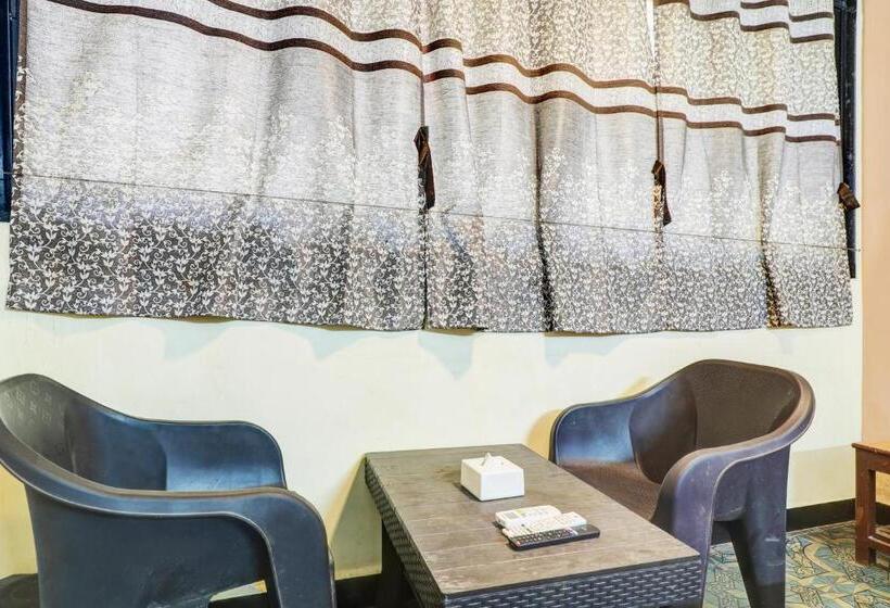 בית מלון כפרי Sai Samrat Inn