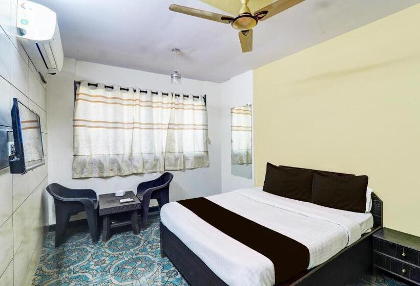 فندق Sai Samrat Inn