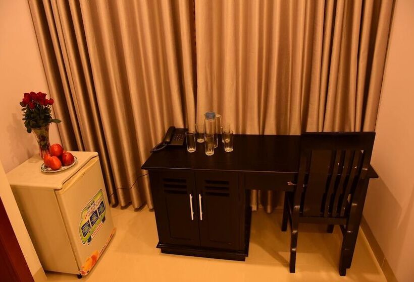 هتل Khách Sạn Sea Hải Yến