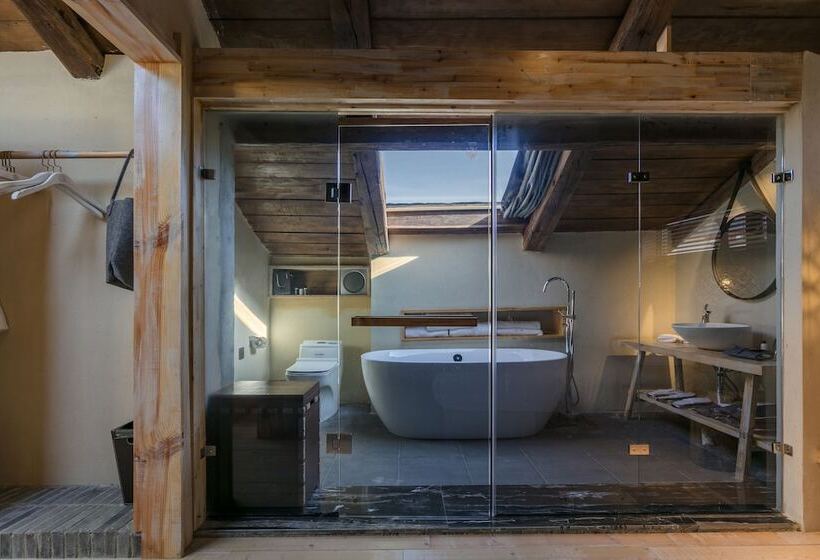 هتل Shangrila Karesansui