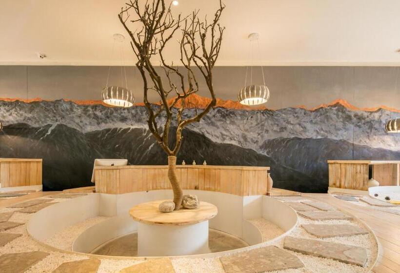 هتل Shangrila Karesansui