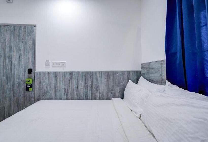 ホテル Myspace Express Balaji Paradise