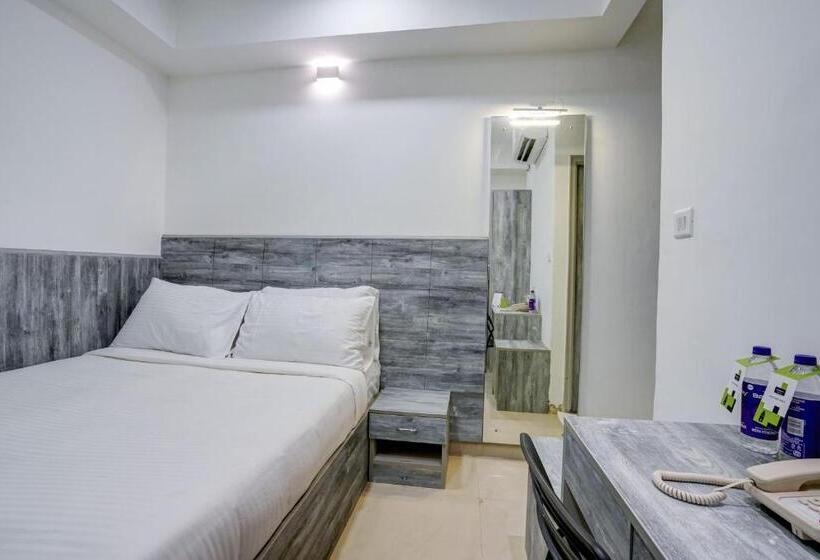 ホテル Myspace Express Balaji Paradise