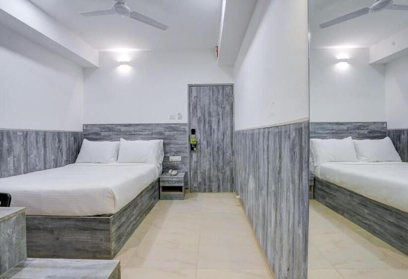 ホテル Myspace Express Balaji Paradise