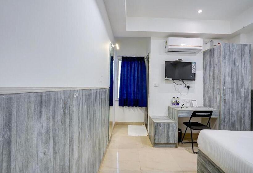 ホテル Myspace Express Balaji Paradise