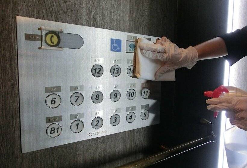 Отель The Rise Osaka Kitashinchi