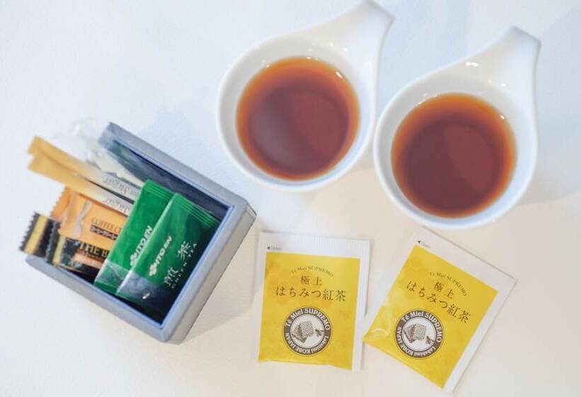 Отель The Rise Osaka Kitashinchi