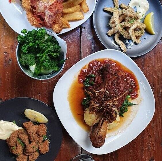 Royal Hotel West Wyalong