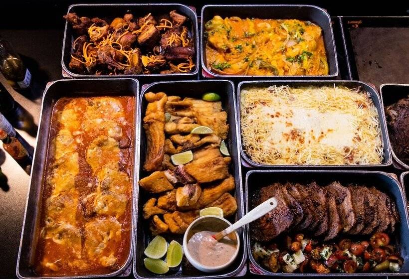 فندق Uiramutam Palace