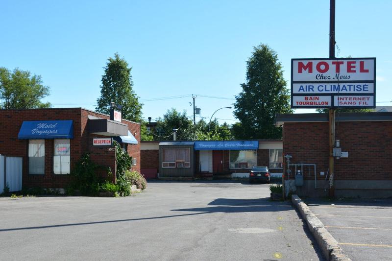 Motel Chez Nous