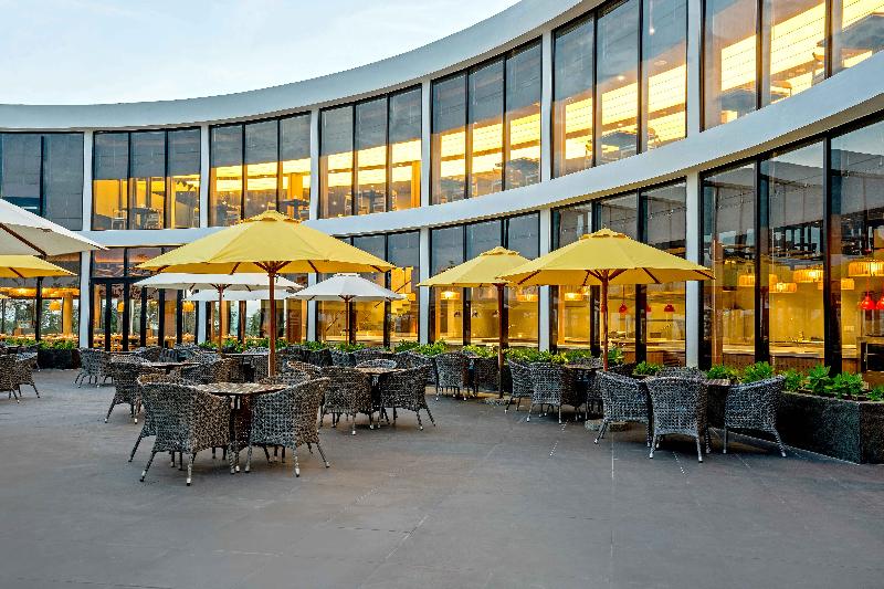 استراحتگاه Oceanami Villas & Beach Club Managed By Oceanami Group