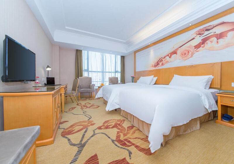 Vienna Hotel Hubei Xiangyang Tanxi Road