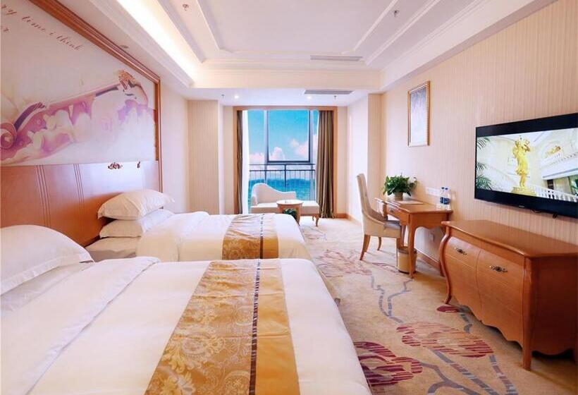 Vienna International Hotel Yantai Changjiang Road Xingyi Square Branch