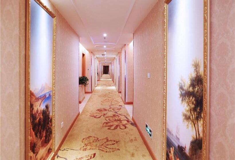 Vienna International Hotel Yantai Changjiang Road Xingyi Square Branch