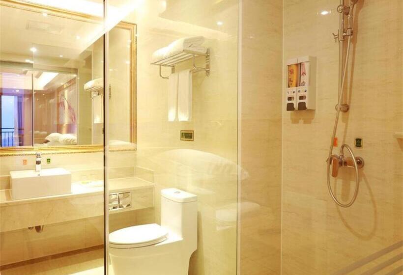 Vienna International Hotel Yantai Changjiang Road Xingyi Square Branch