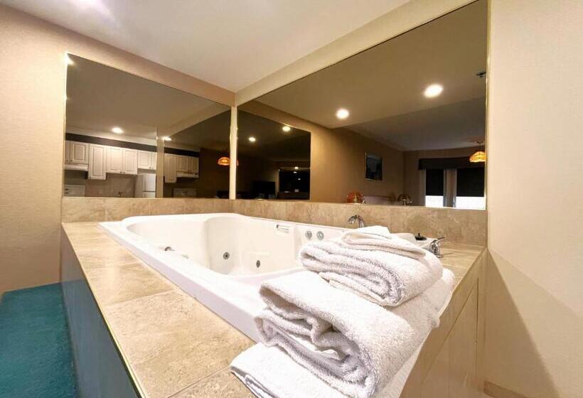 Western Budget Motel #1 & 2 Whitecourt