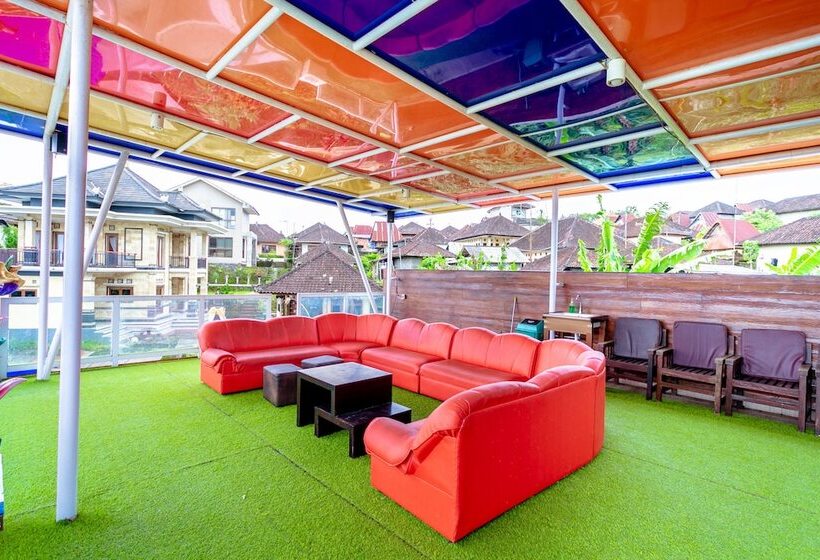 مبيت وإفطار Bhuana Agung Villa And Restaurant