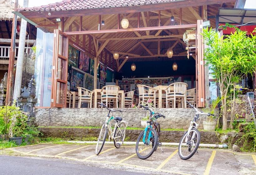 تختخواب و صبحانه Bhuana Agung Villa And Restaurant