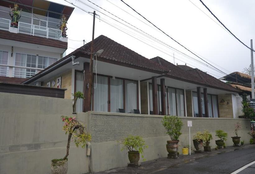 مبيت وإفطار Bhuana Agung Villa And Restaurant