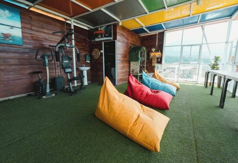 مبيت وإفطار Bhuana Agung Villa And Restaurant