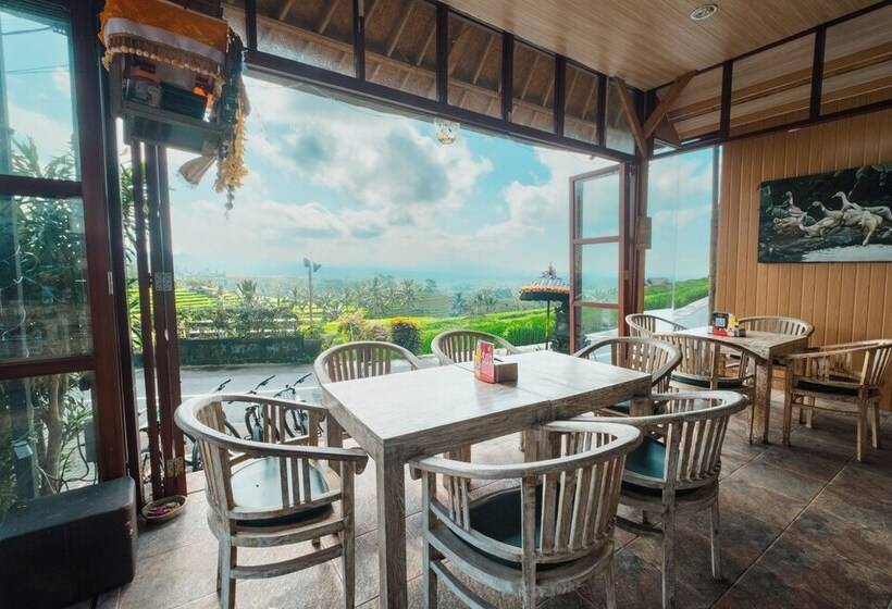 مبيت وإفطار Bhuana Agung Villa And Restaurant
