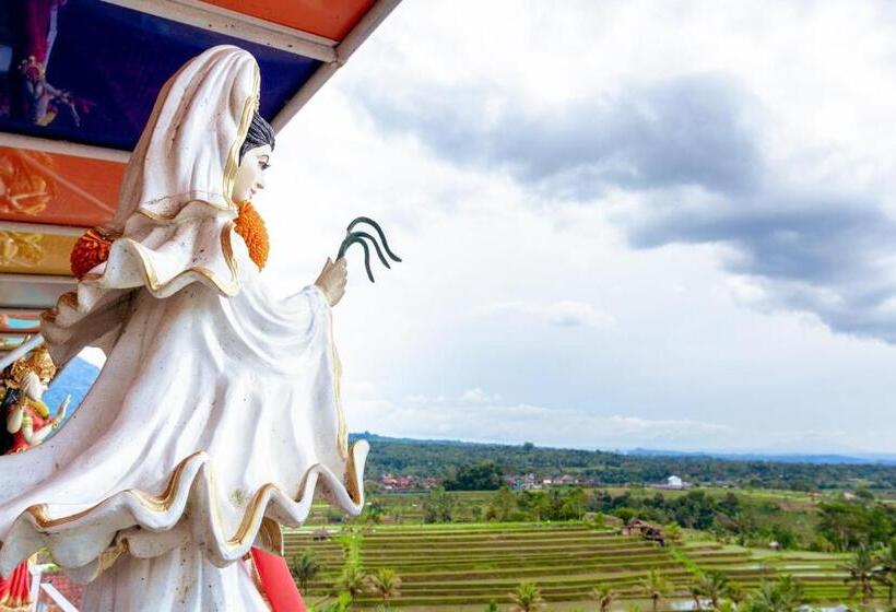 مبيت وإفطار Bhuana Agung Villa And Restaurant