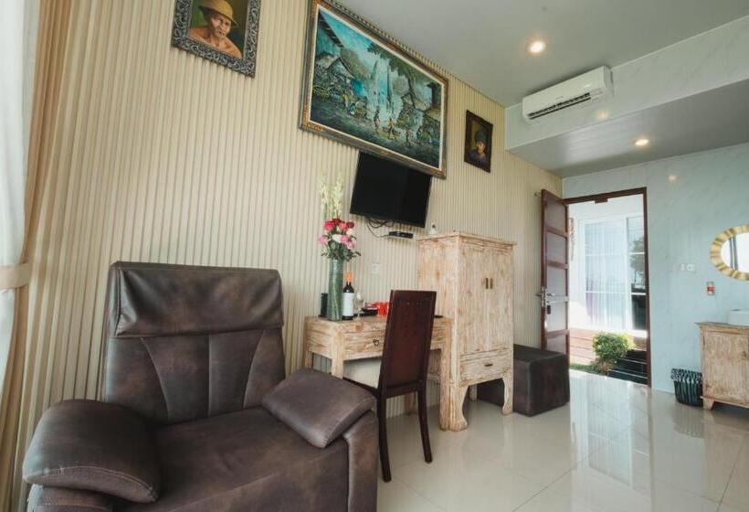 مبيت وإفطار Bhuana Agung Villa And Restaurant