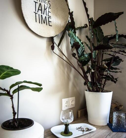 مبيت وإفطار Cafe Restaurant Leo