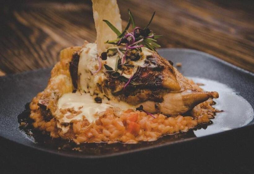 مبيت وإفطار Cafe Restaurant Leo