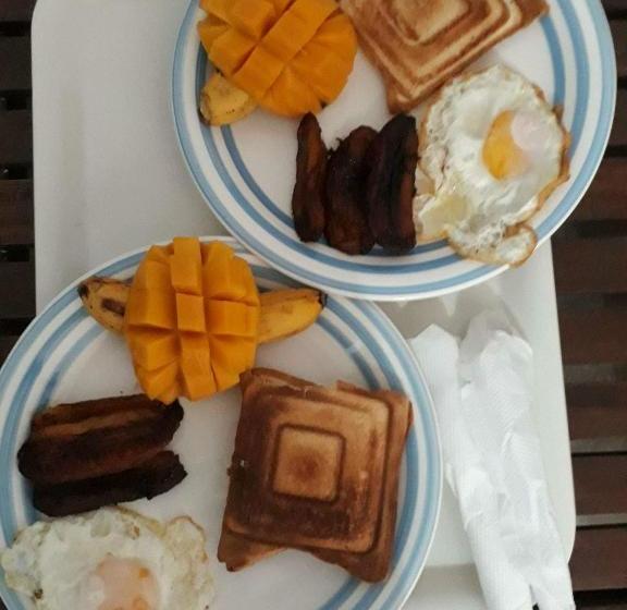 مبيت وإفطار Daffy S Place