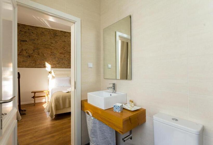 تختخواب و صبحانه Ericeira Soul Guesthouse