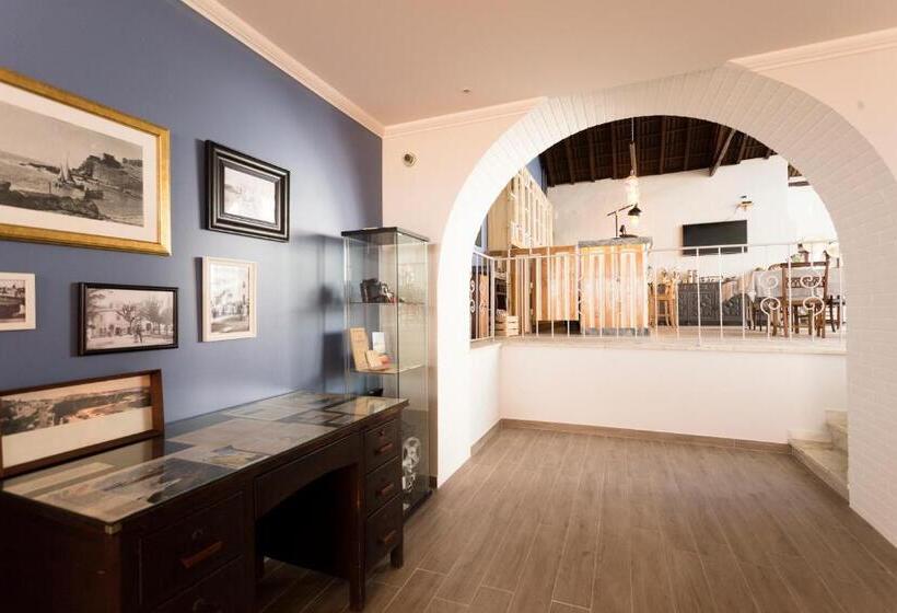 تختخواب و صبحانه Ericeira Soul Guesthouse