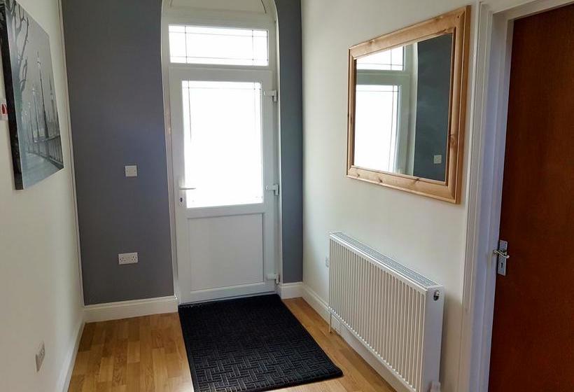 ベッドアンドブレックファースト Northbrook