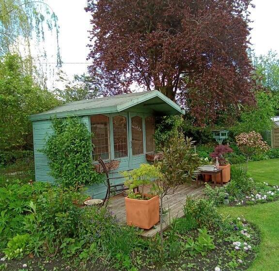 צימר White Cottage B And B