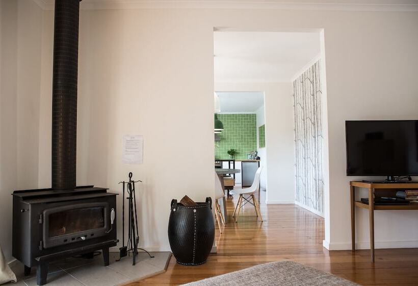 Furmston House & Studio