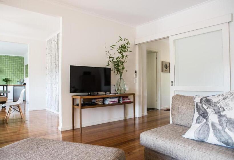 Furmston House & Studio