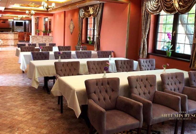 בית מלון כפרי Artemis Resort Wellness
