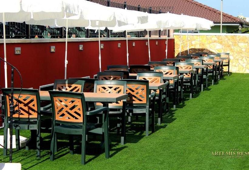 בית מלון כפרי Artemis Resort Wellness