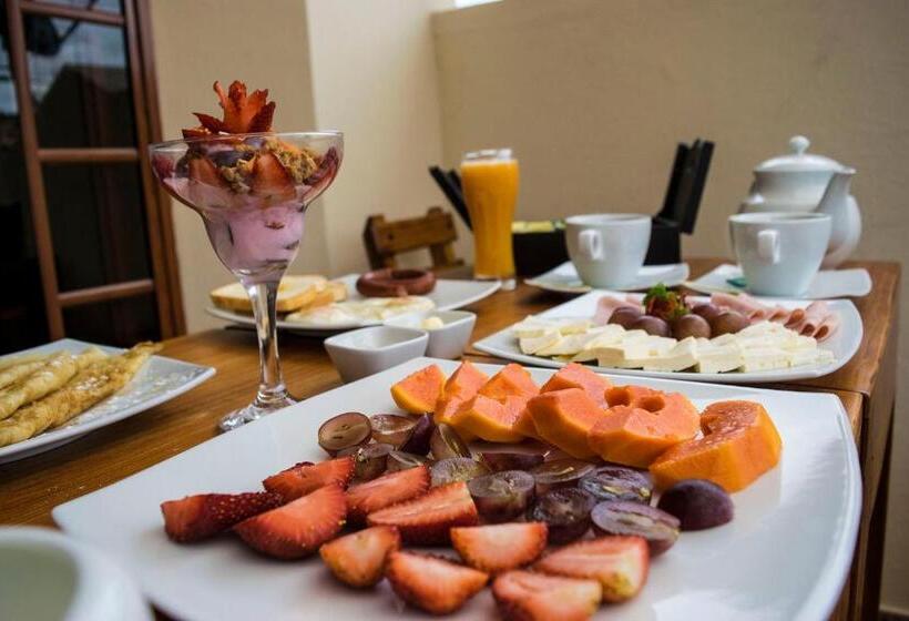 هتل Boutique Castilla De Leon