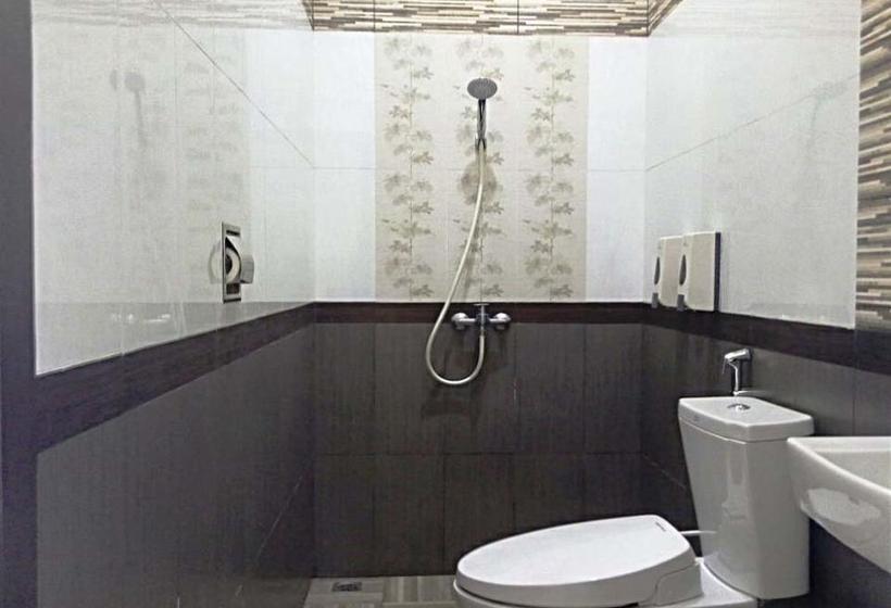 ホテル Buah Sinuan