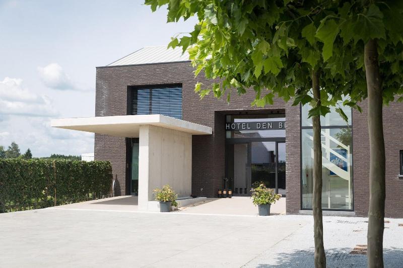 בית מלון כפרי Den Berg