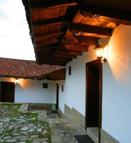 בית מלון כפרי Divetsite