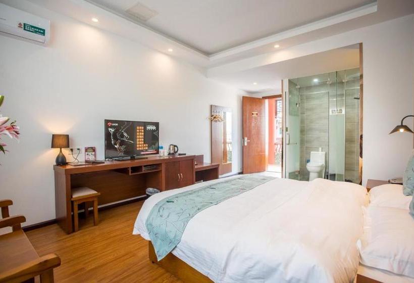 ホテル Greentree Alliance Dali Old City