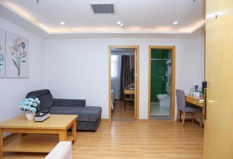 Отель Greentree Inn Beijing Chaoyang District Maquanying Subway Station Express