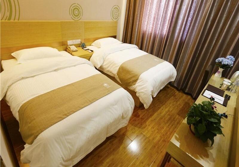 Отель Greentree Inn Beijing Chaoyang District Maquanying Subway Station Express