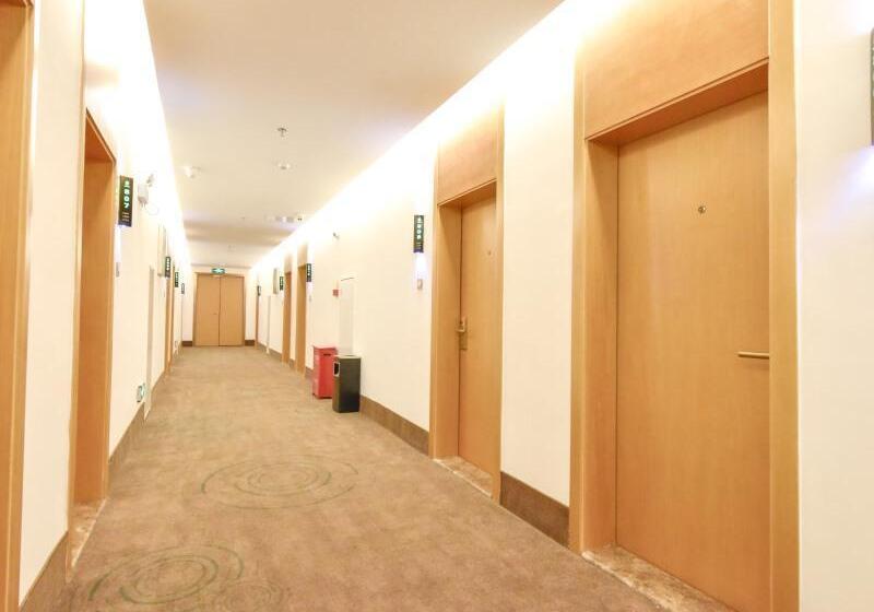 בית מלון כפרי Greentree Inn Henan Kaifeng Jinming District Jinming Square Little Song City Business