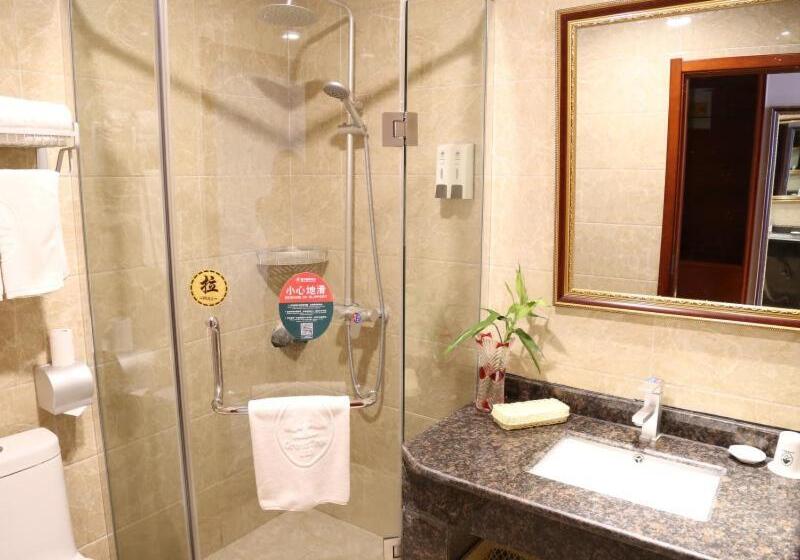 فندق Greentree Inn Shandong Zaozhuang Shanting Jinkeguoji Yijiaren Business