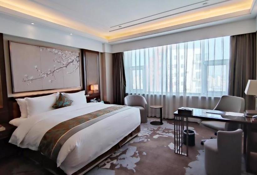 هتل Howard Johnson Xiangyu Plaza Linyi