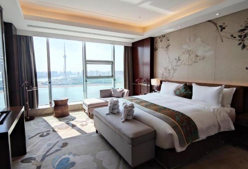 ホテル Howard Johnson Xiangyu Plaza Linyi