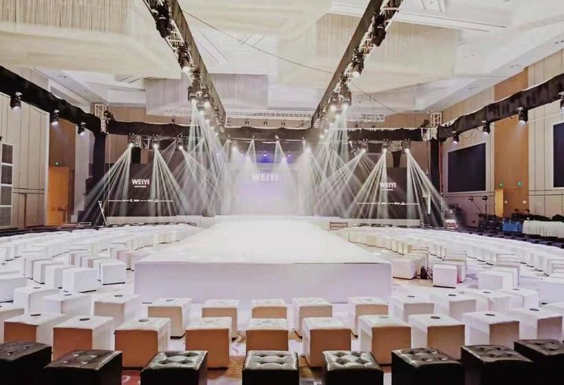 ホテル Howard Johnson Xiangyu Plaza Linyi